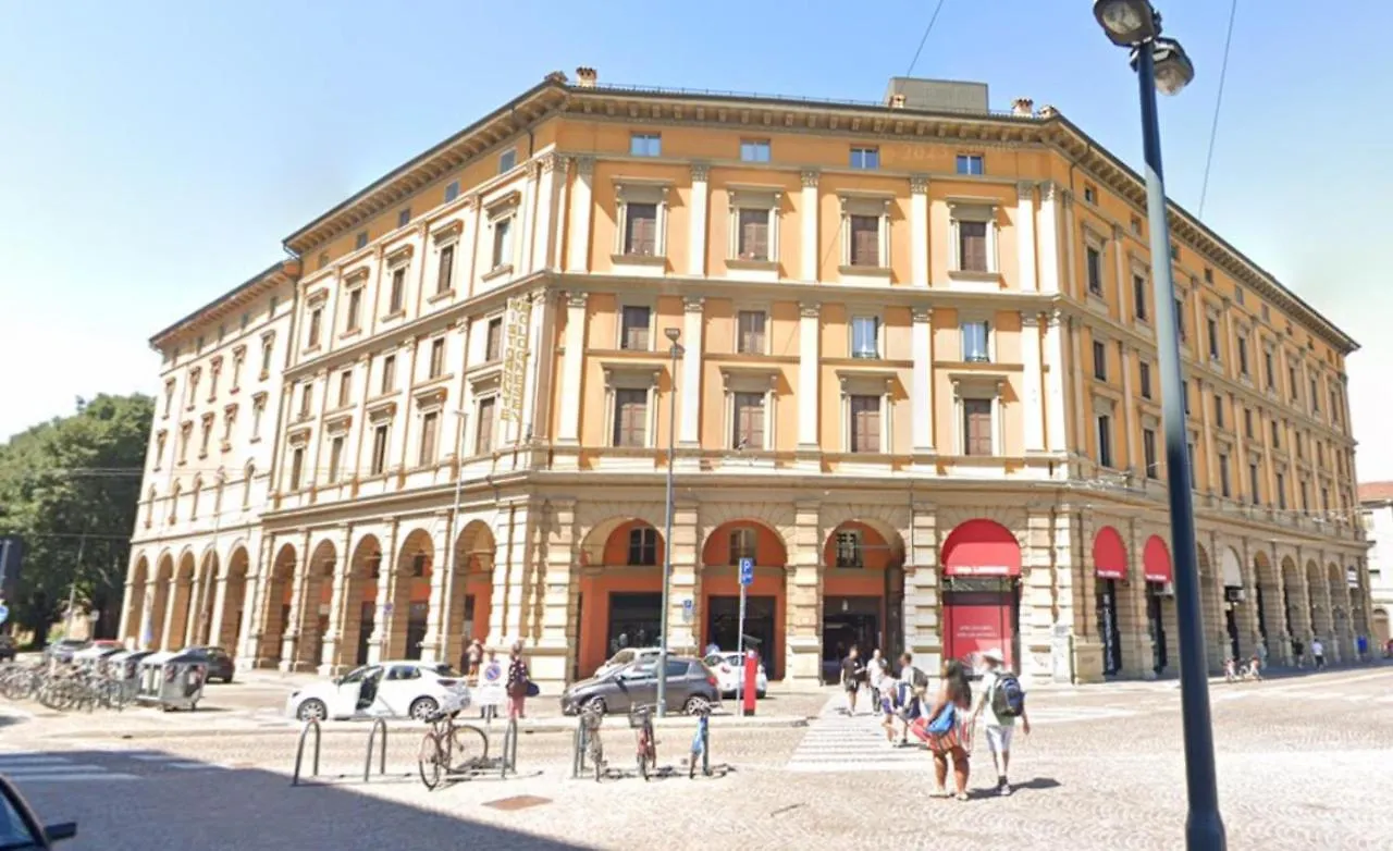 Familybo Apartments Bologna Delight - Front Station